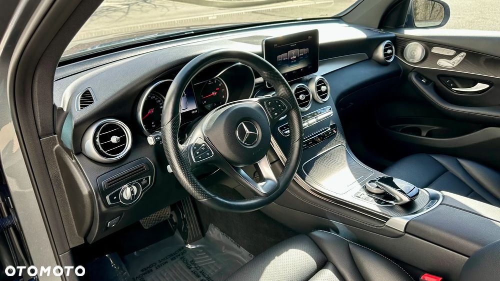 Mercedes-Benz GLC - 14