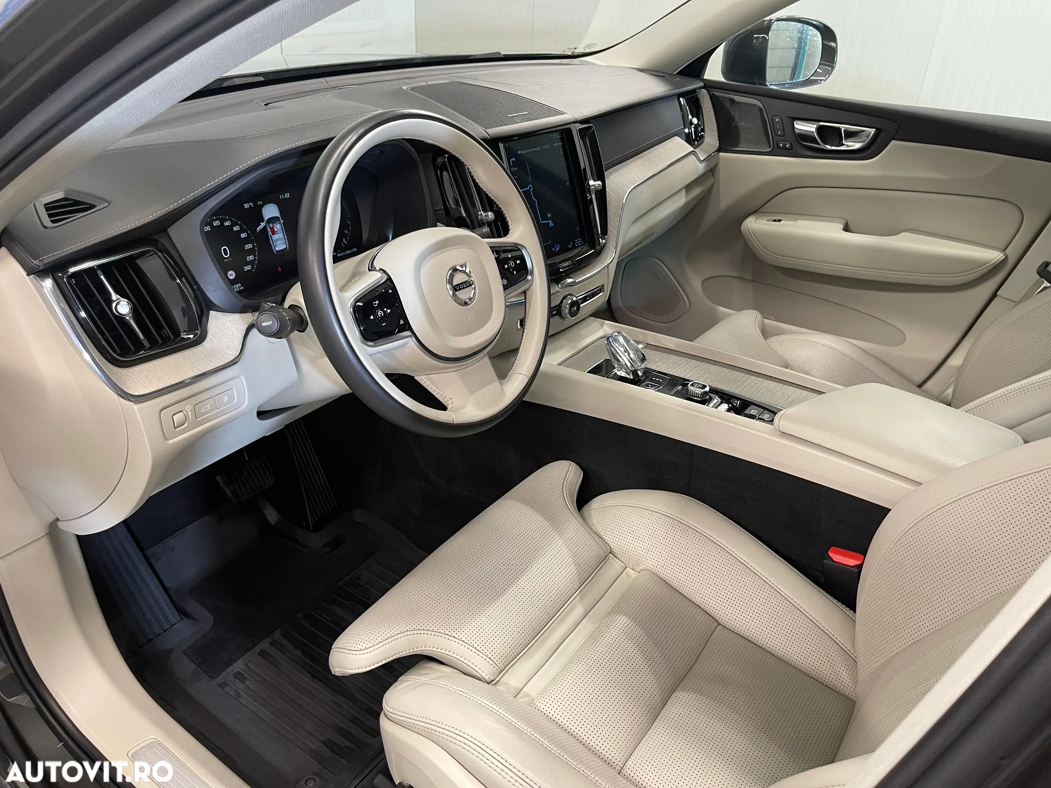 Volvo XC 60 Recharge T8 Twin Engine eAWD Inscription - 5