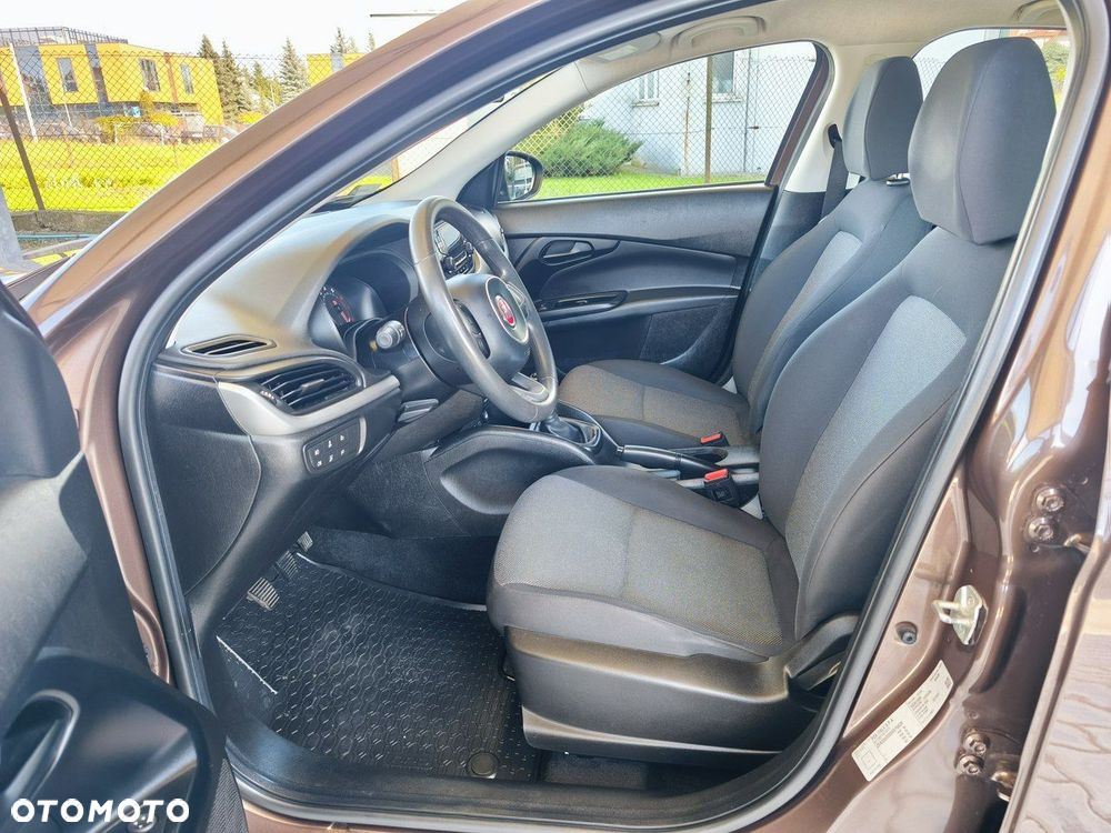 Fiat Tipo 1.4 16V Easy EU6d - 12