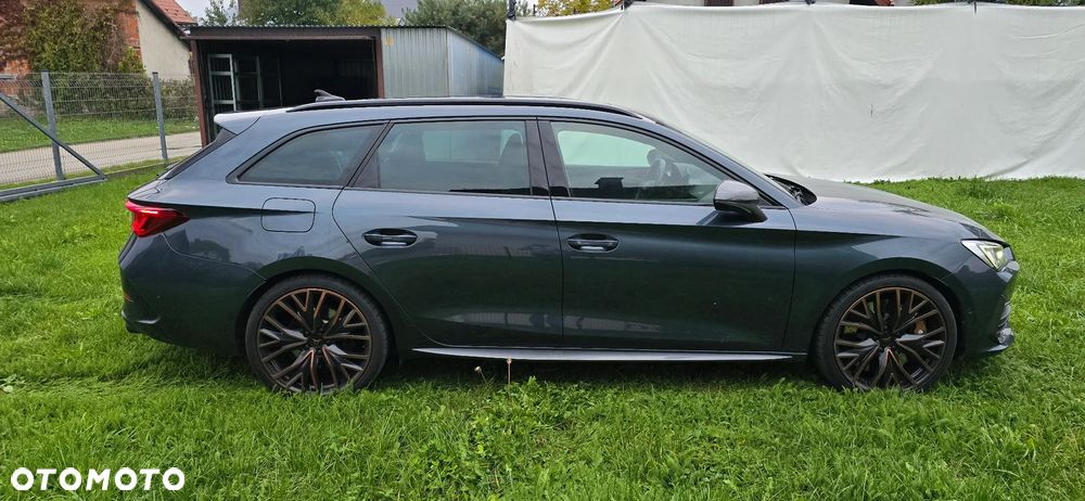 Cupra Leon 2.0 TSI 4Drive VZ Cup DSG - 3