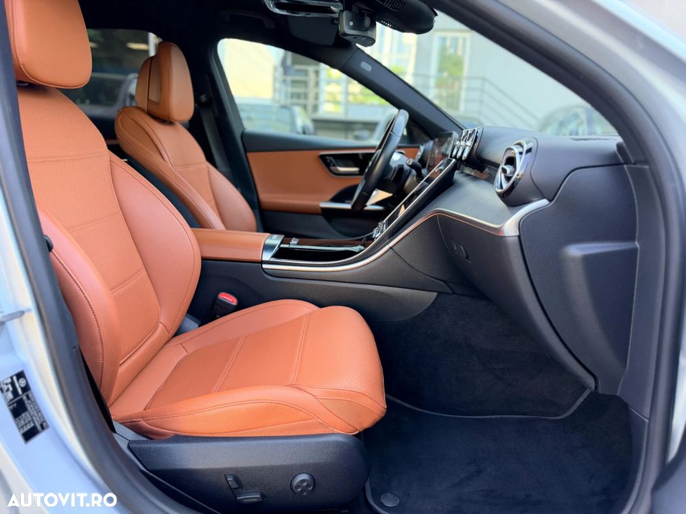 Mercedes-Benz C 220 d 4Matic 9G-TRONIC - 13