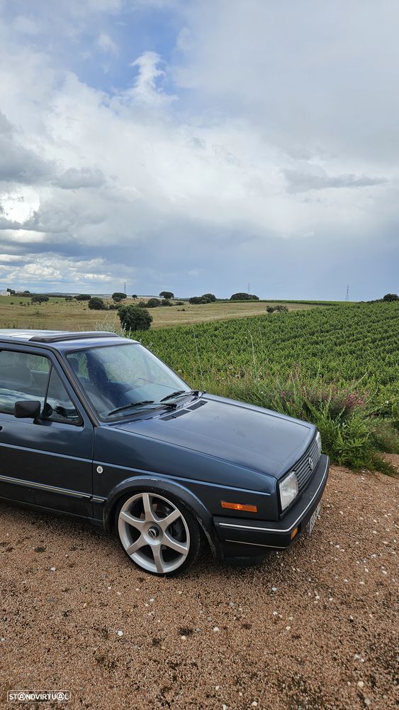 VW Jetta - 2