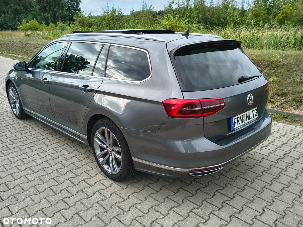 Volkswagen Passat 2.0 TDI SCR (BlueMotion Technology) Comfortline - 15