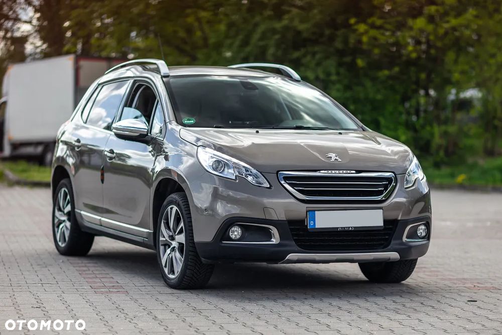Peugeot 2008 1.2 Pure Tech Style S&S - 1
