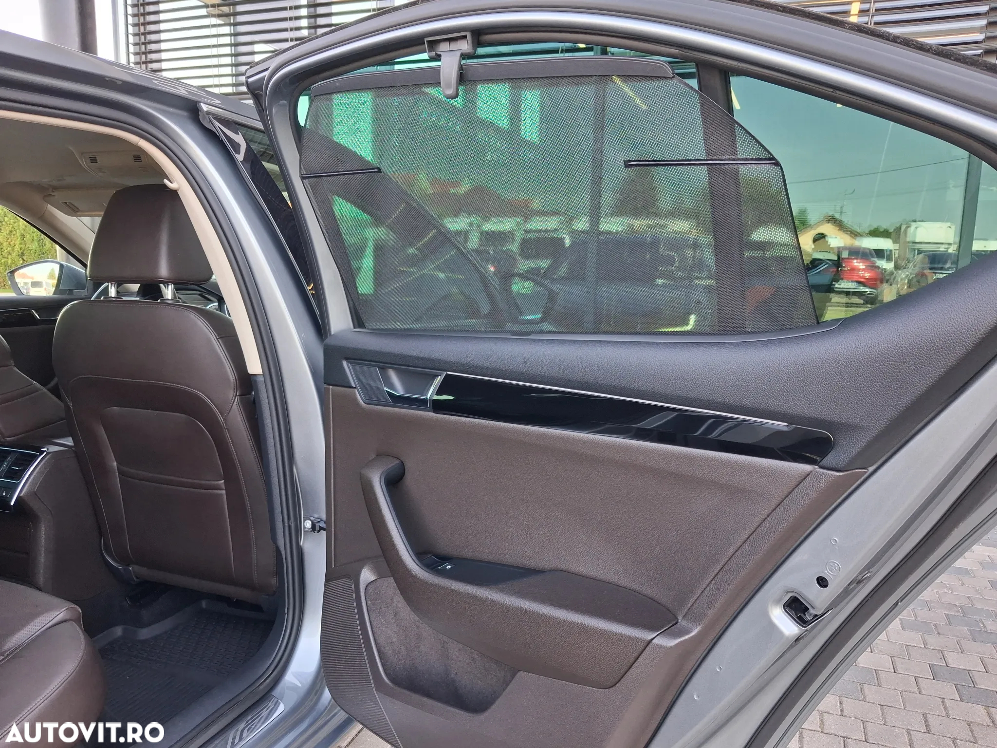 Skoda Superb 2.0 TSI DSG 4X4 Laurin & Klement - 30