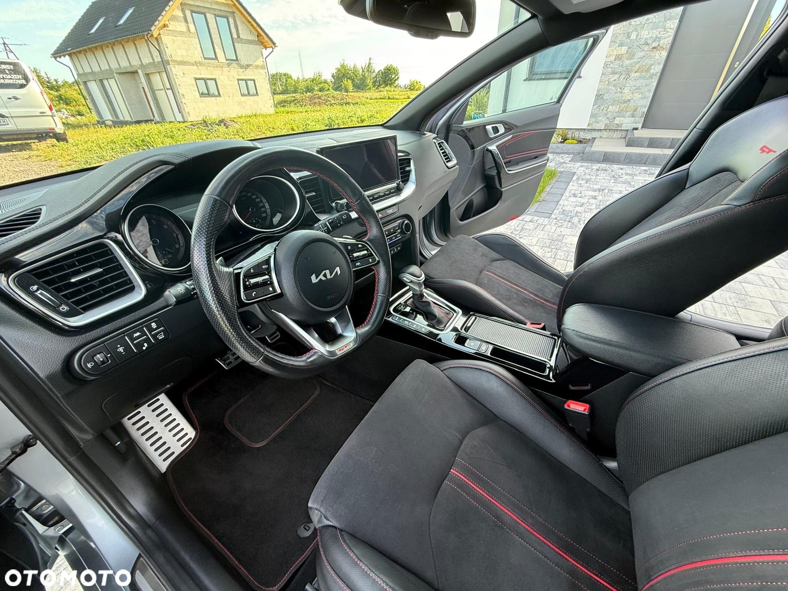 Kia ProCeed 1.6 T-GDI GT DCT - 4