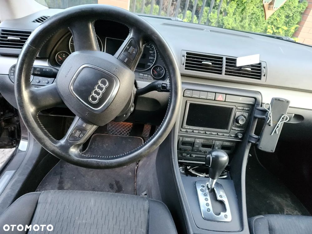 Audi A4 Avant 2.0 TDI Multitronic - 9