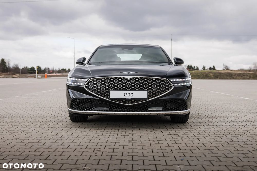 Genesis G90 3.5T V6 AT8 SWB Luxury Plus - 8
