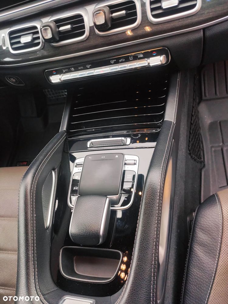 Mercedes-Benz GLE - 17