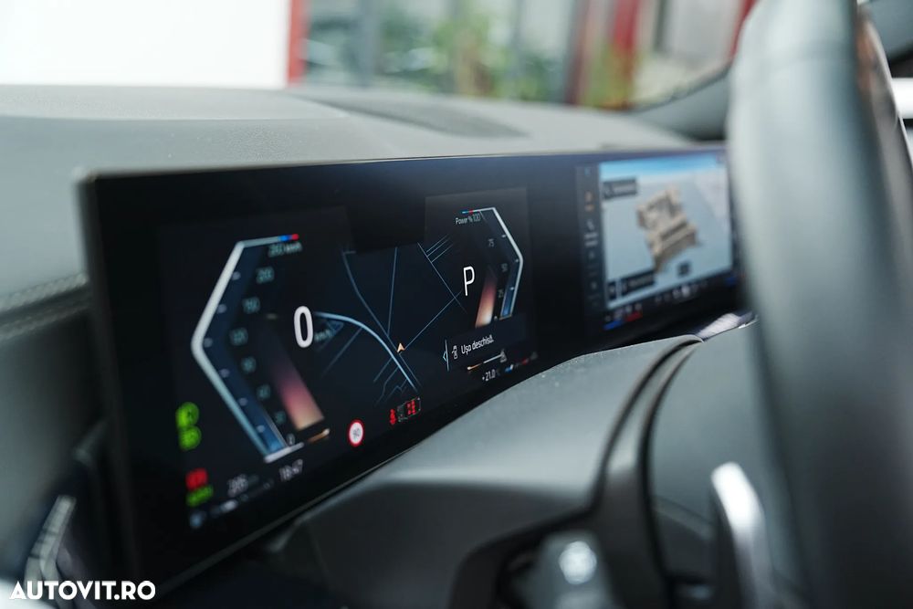 BMW X6 xDrive40i AT MHEV - 33