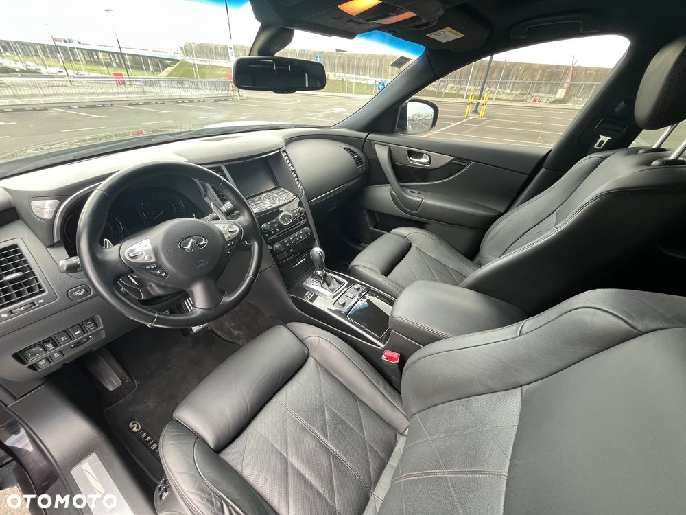 Infiniti QX70 3.0d S - 15