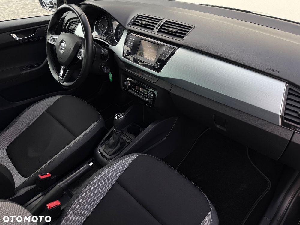 Skoda Fabia 1.2 TSI DSG Ambition - 29