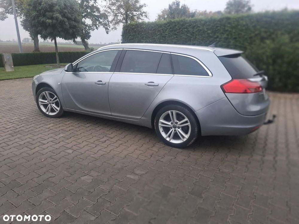 Opel Insignia 2011
