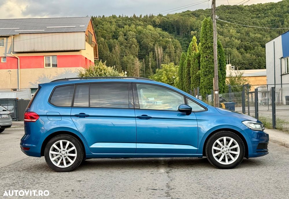 Volkswagen Touran 2.0 TDI DSG Comfortline - 13