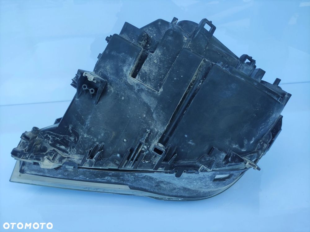 LAMPA PRAWY PRZÓD PRZEDNIA BMW F01 F02 F04 XENON EUROPA 201 - 6