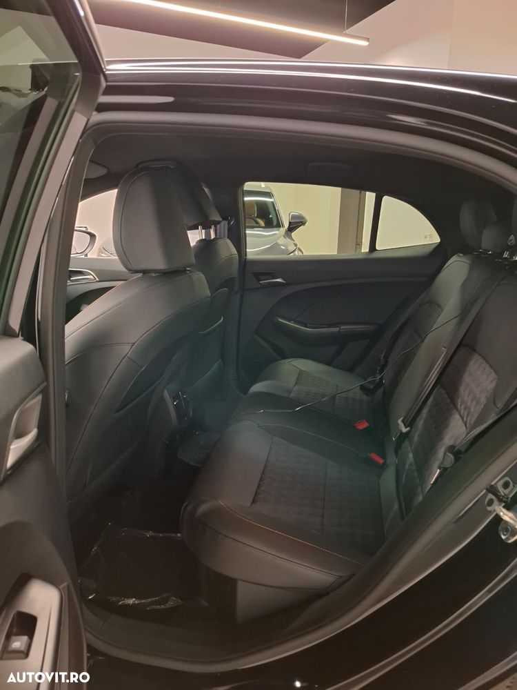 MG MG3 1.5 T GDI HEV Exclusive - 9