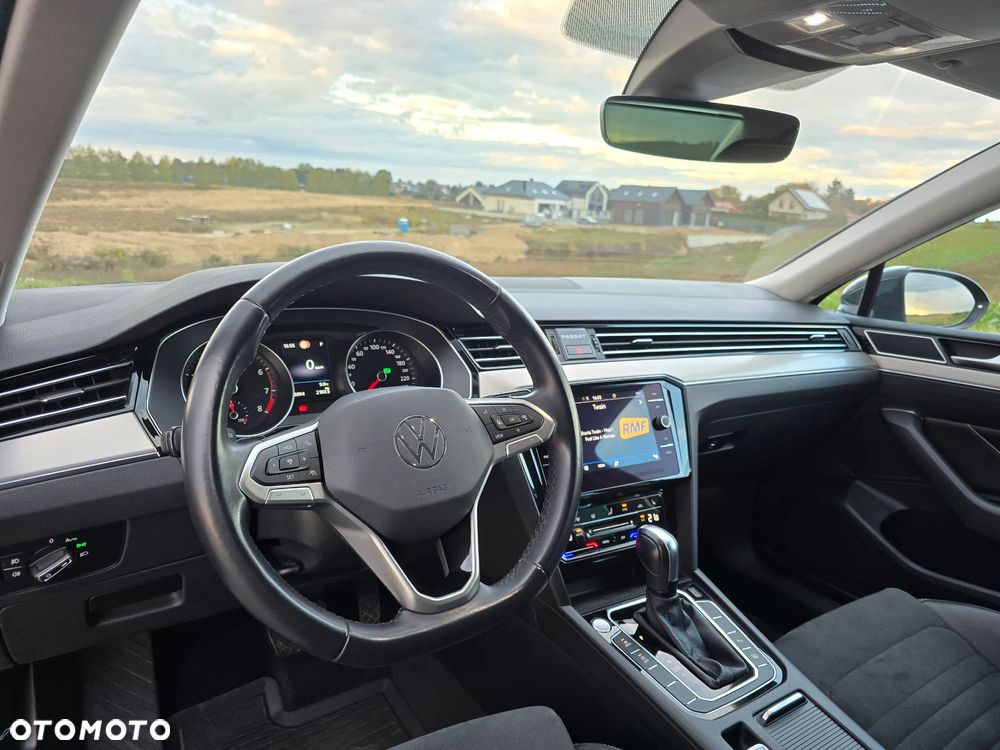 Volkswagen Passat 2.0 TSI Elegance DSG - 17
