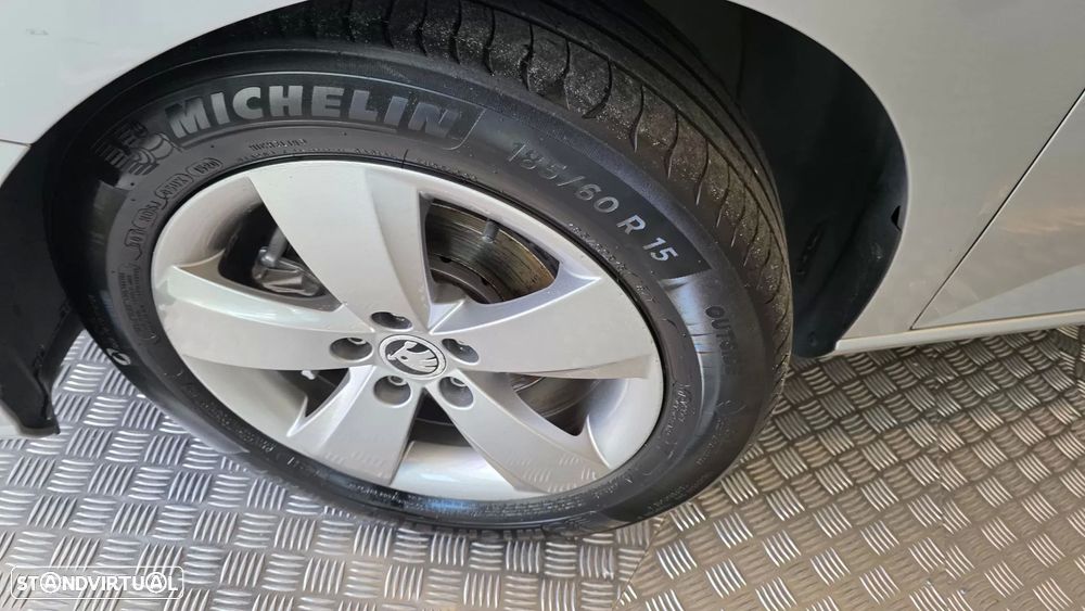 Skoda Fabia 1.4 TDI Ambition - 27