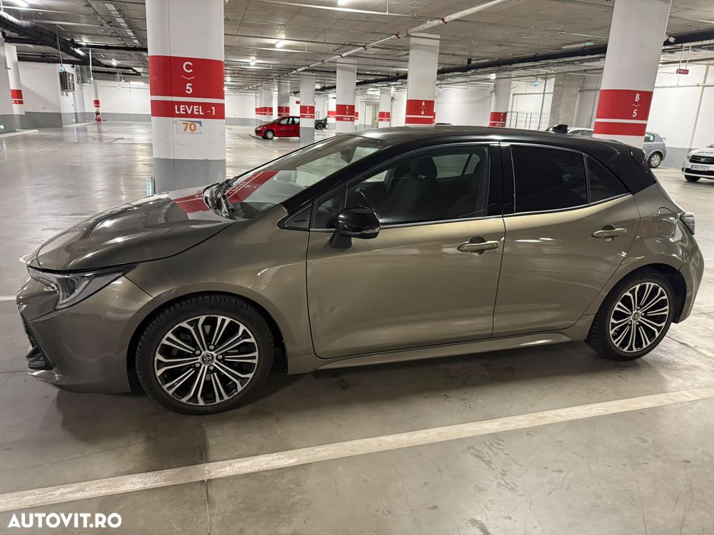 Toyota Corolla - 3