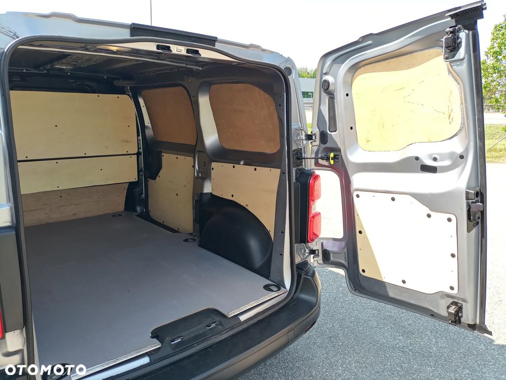 Toyota PROACE - 14