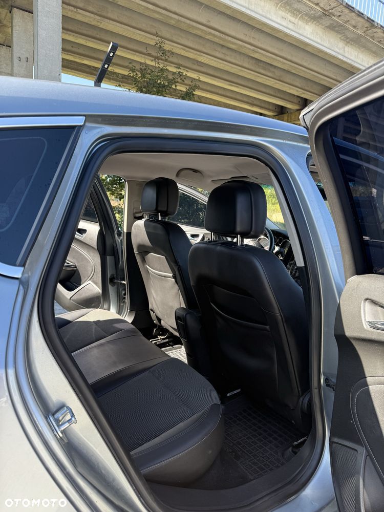 Opel Astra 1.6 Cosmo - 4