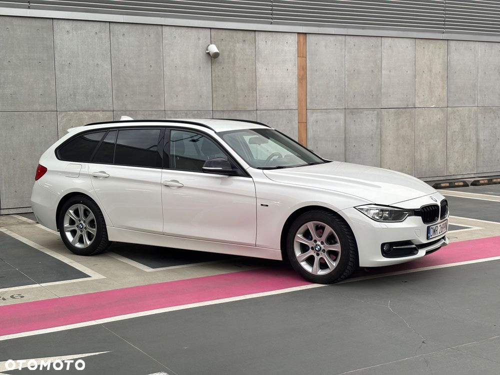 BMW Seria 3 318d Sport Line - 2