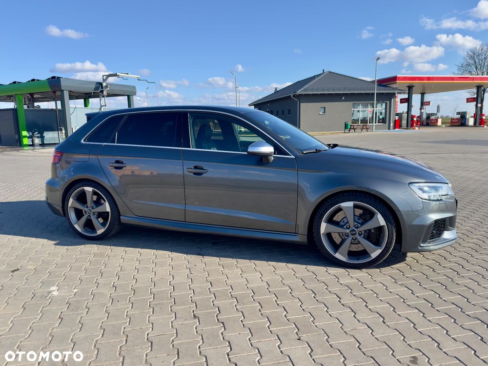 Audi RS3 Sportback - 7