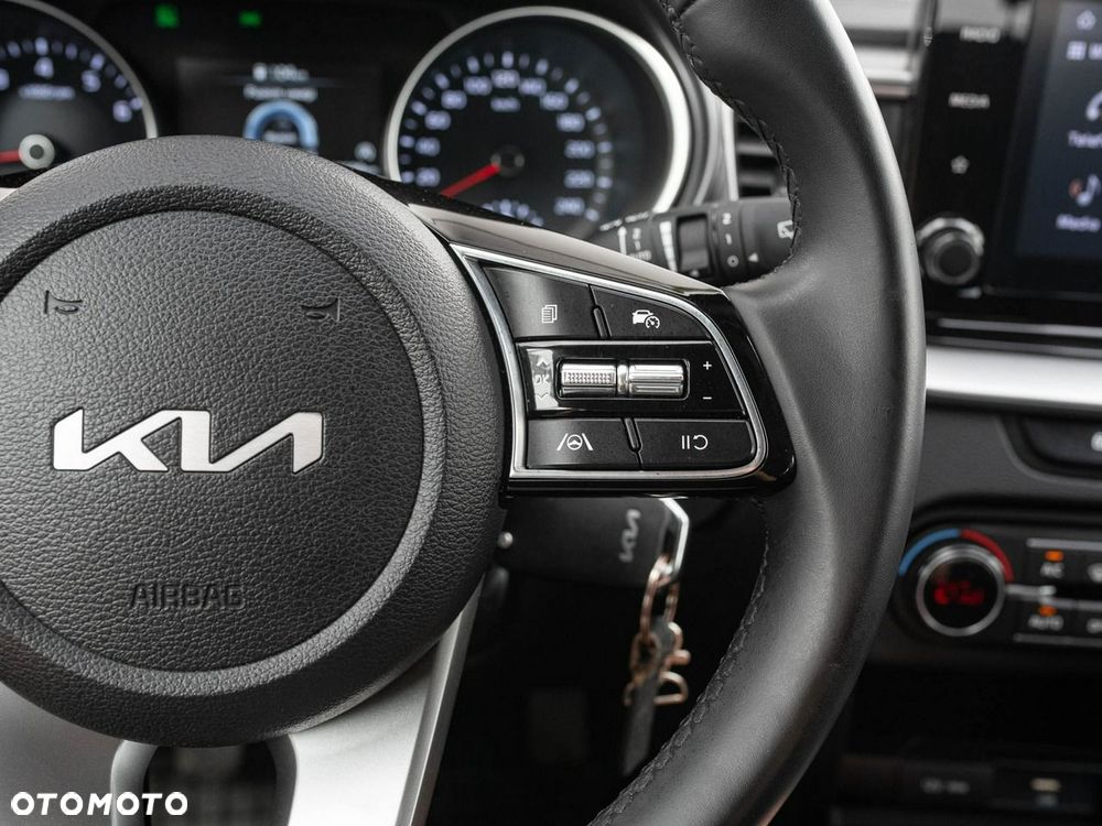 Kia Ceed 1.5 T-GDI M - 13