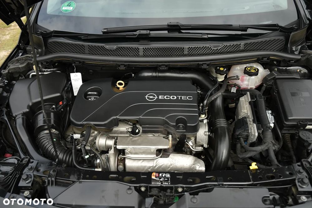 Opel Astra 1.4 Turbo Innovation - 35
