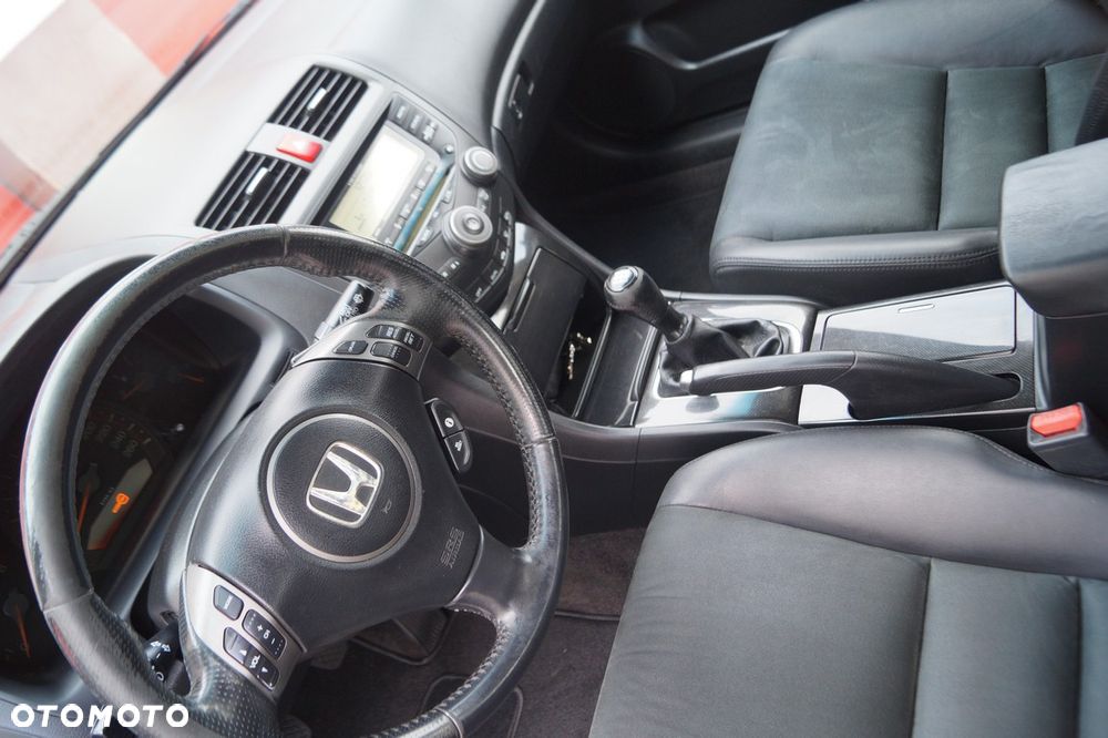 Honda Accord 2.0 i Sport - 24