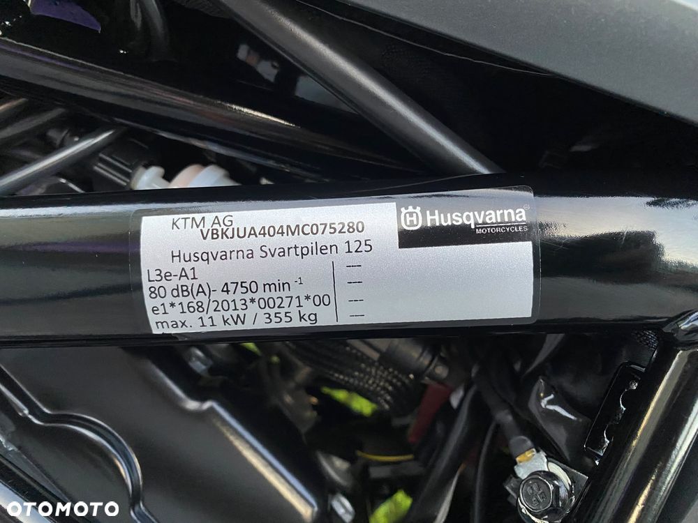 Husqvarna Svartpilen - 36
