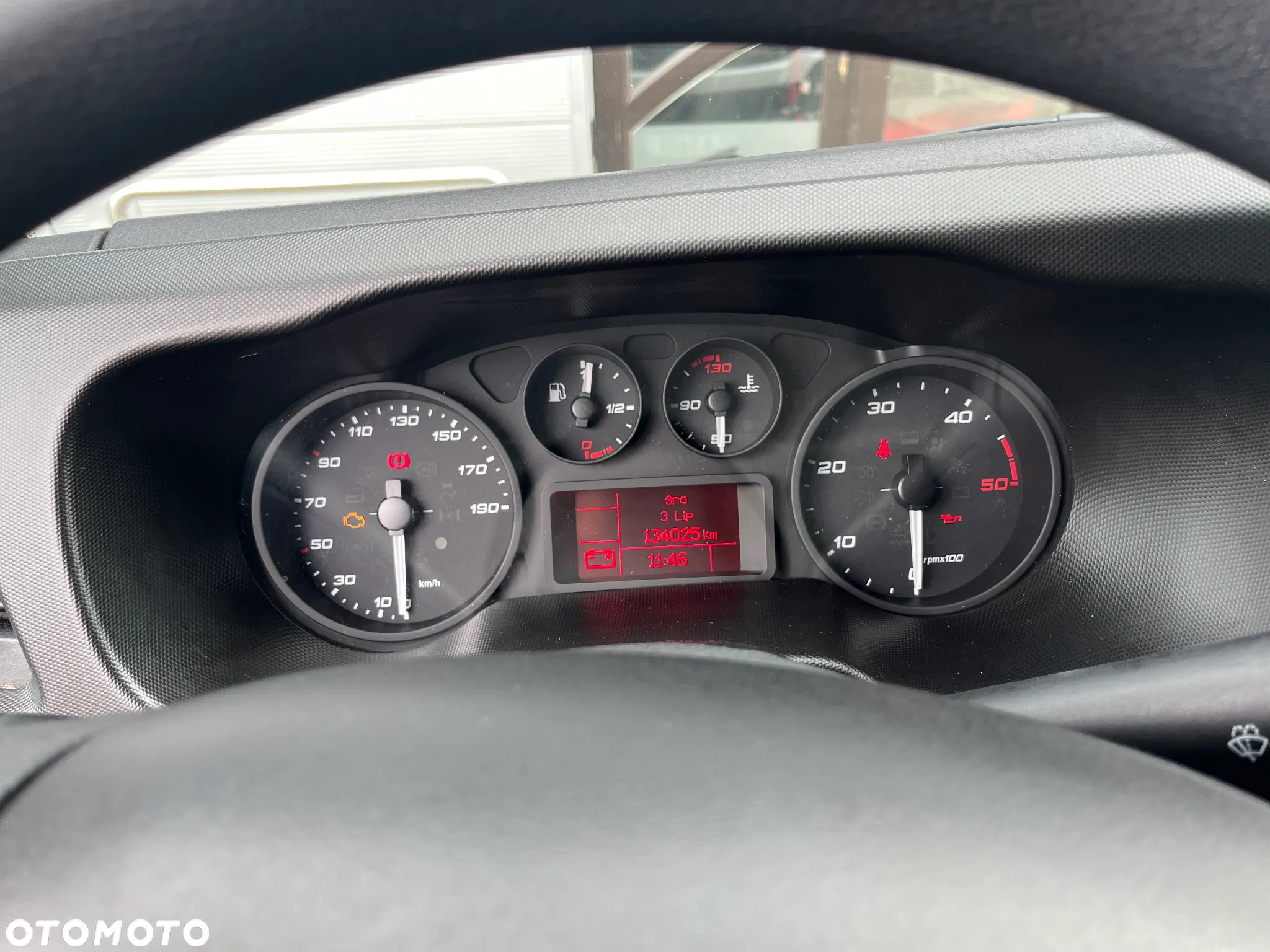 Iveco DAILY 35S12V - 12
