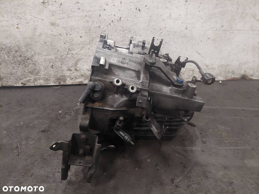 SKRZYNIA BIEGÓW VOLVO S40 V40 I 1.9 DI MANUAL 5 BIEGÓW 1023625 - 2