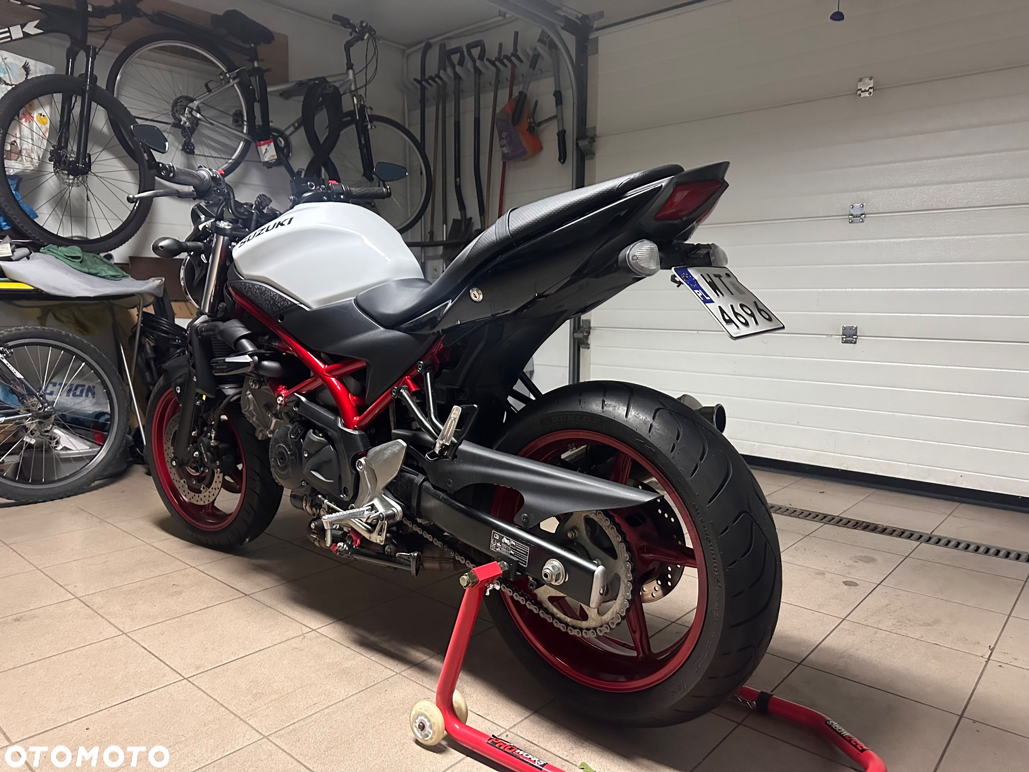 Suzuki SV - 6