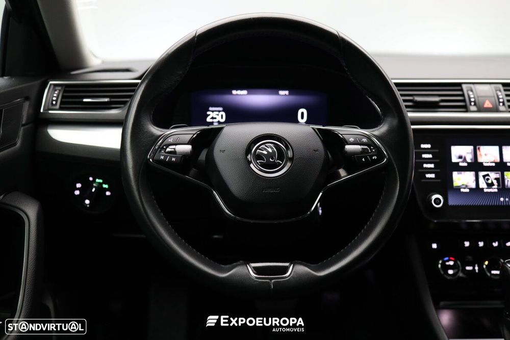 Skoda Superb Break 2.0 TDI Ambition DSG - 8