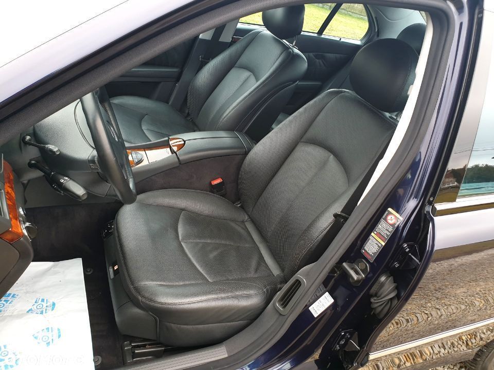 Mercedes-Benz Klasa E 320 4-Matic Avantgarde - 19