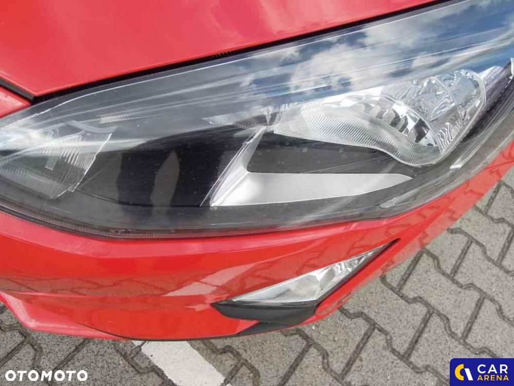 Ford Focus - 37