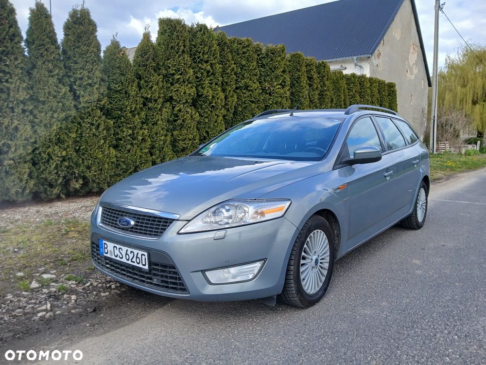 Ford Mondeo 2.5 Titanium - 1