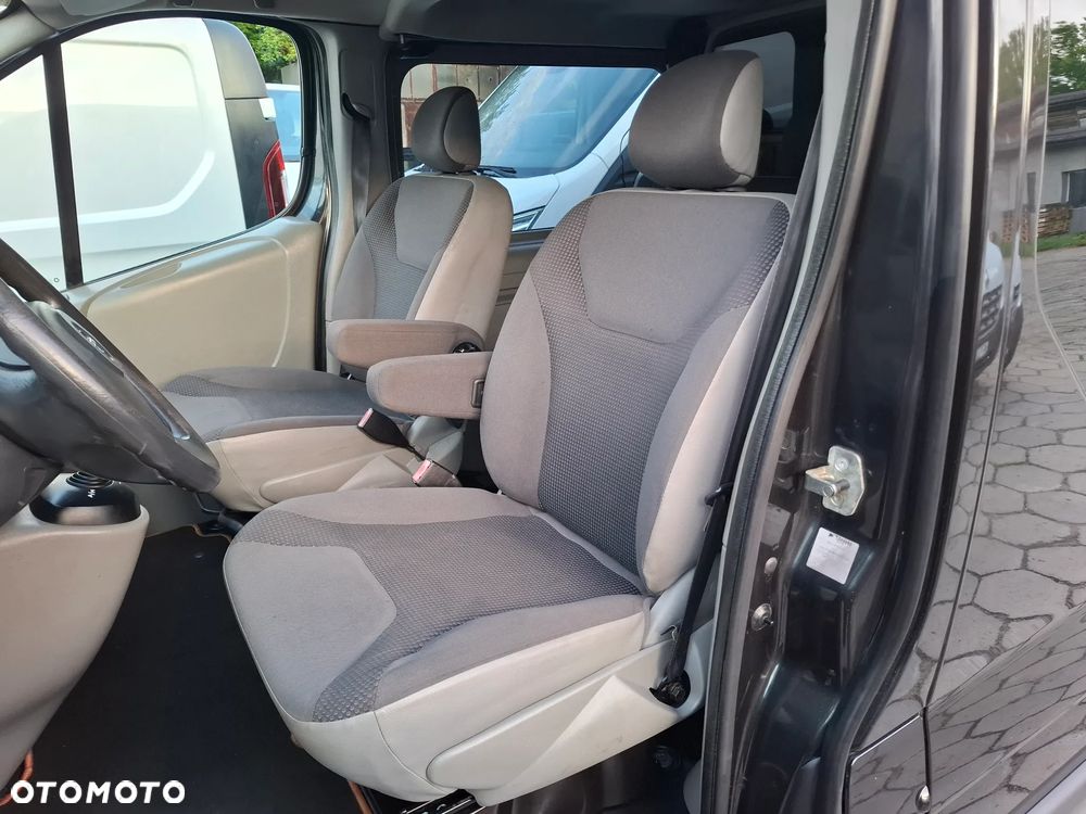 Opel Vivaro 2010 LONG DUBEL KABINA 5osobowy 2.5CDTI 150KM - 18