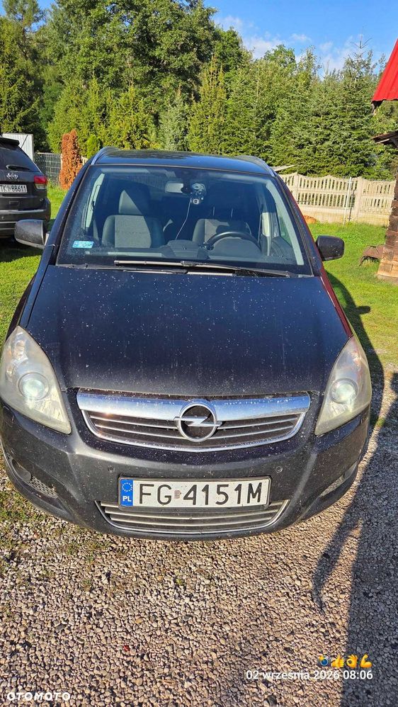 Opel Zafira - 1
