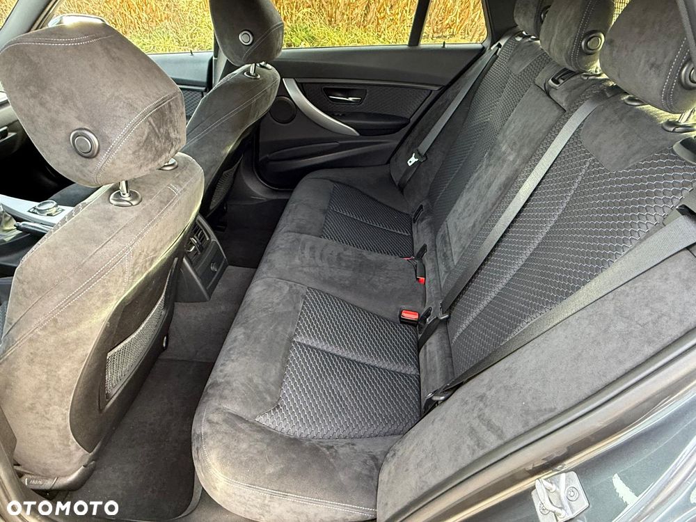 BMW Seria 3 320d M Sport EU6 - 21