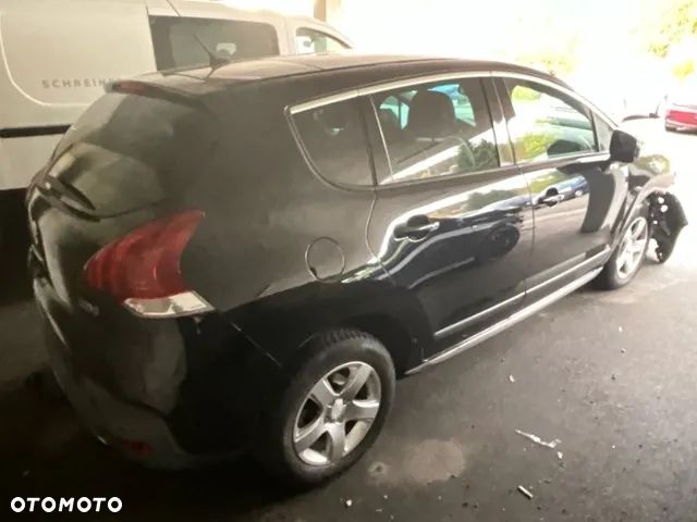 Peugeot 3008 1.6 Allure - 5