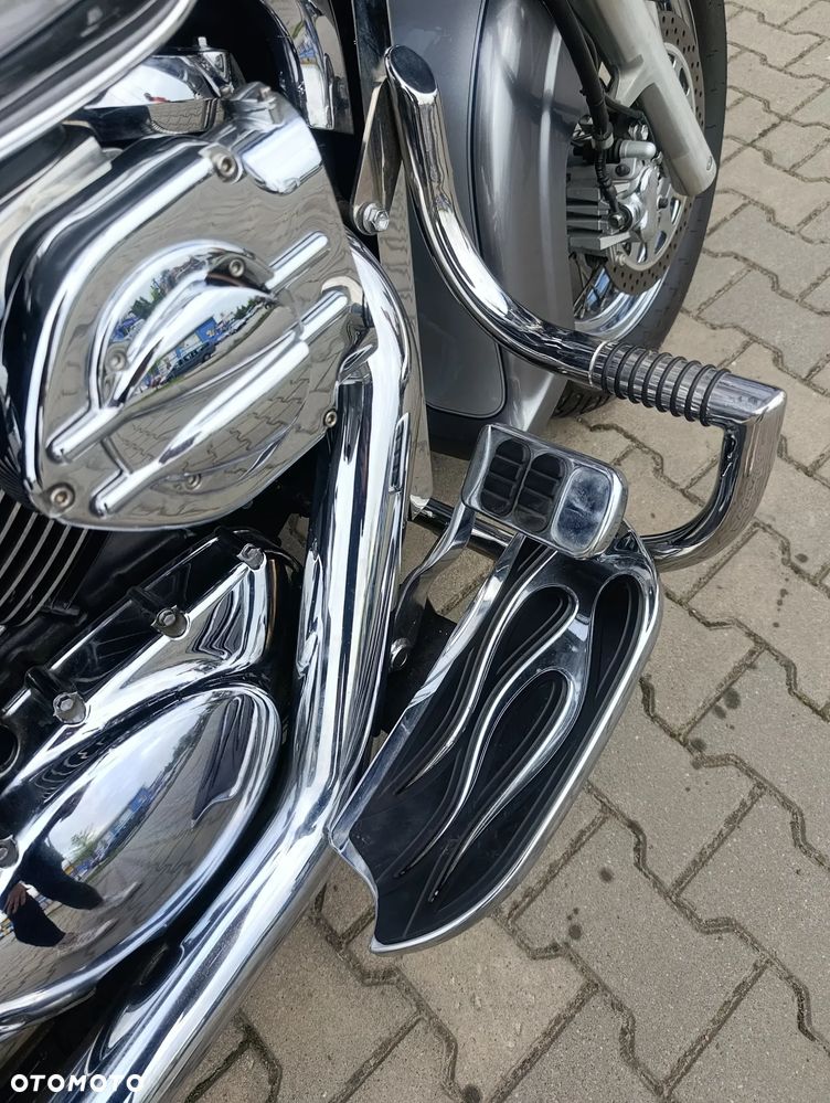 Suzuki Boulevard - 10