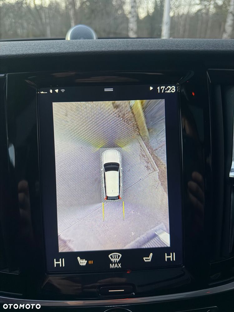 Volvo V90 Cross Country T6 AWD - 25