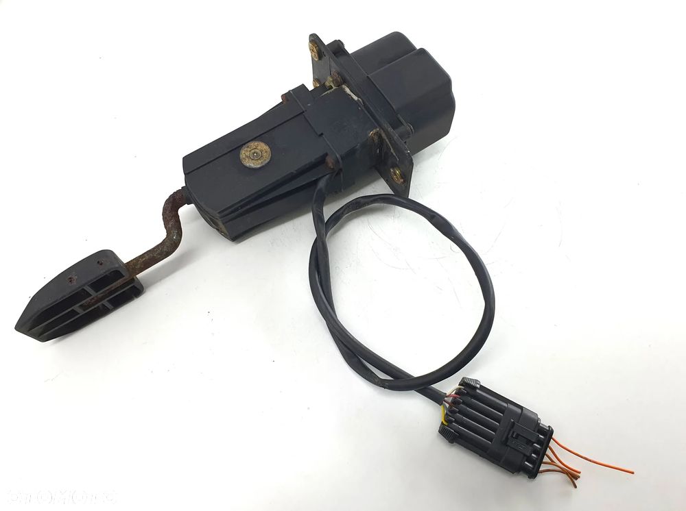 PEDAL GAZU  IVECO EUROCARGO - 1