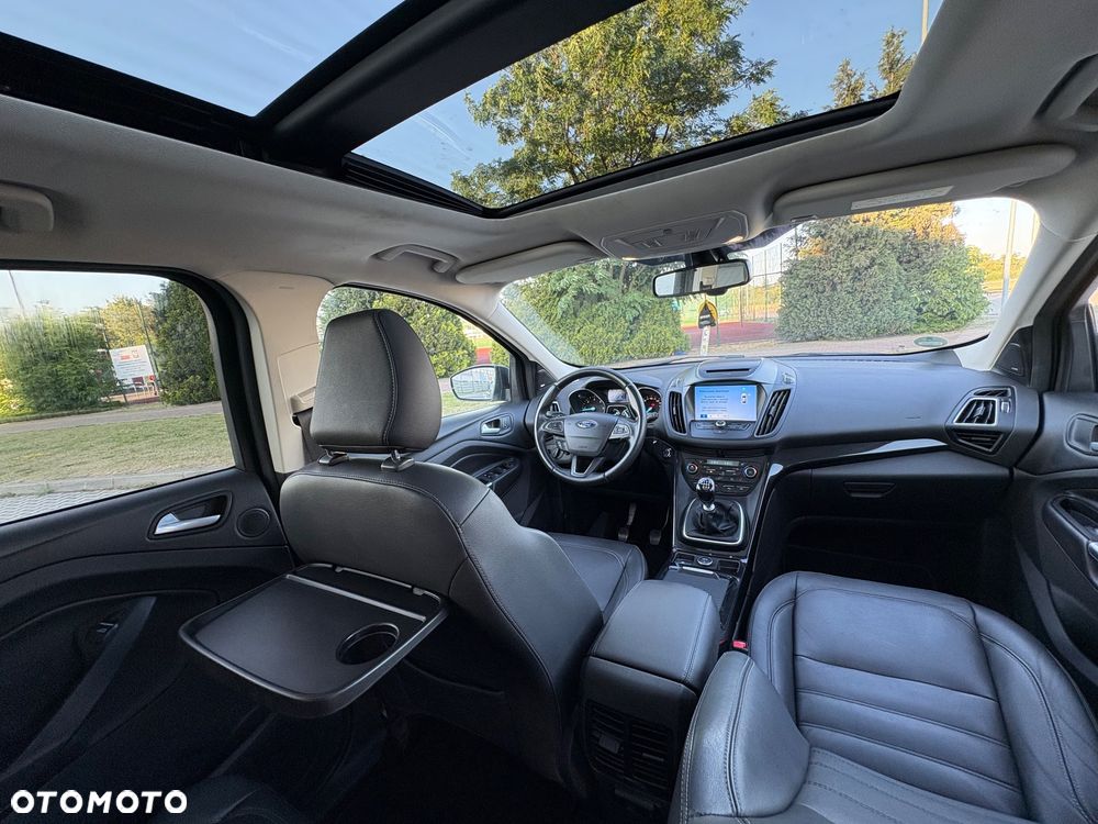 Ford Kuga 2.0 TDCi 4x2 Titanium - 5