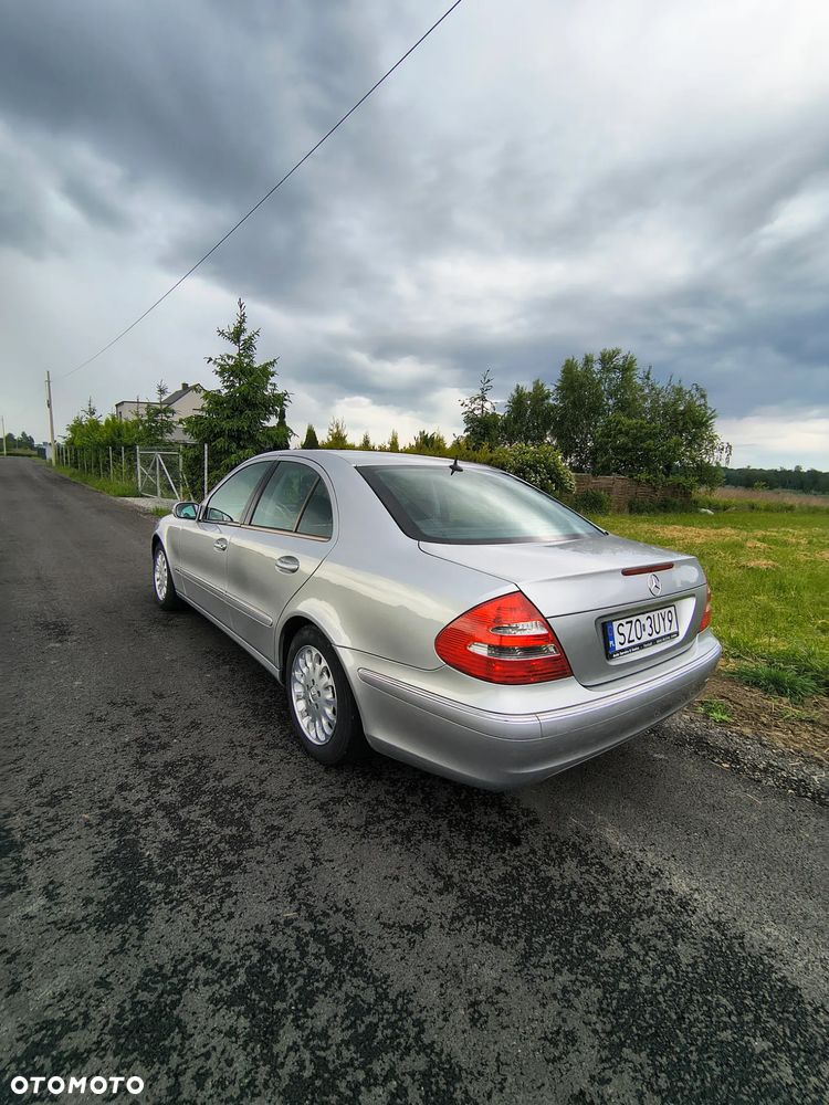 Mercedes-Benz Klasa E - 8