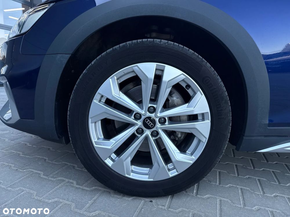Audi A4 Allroad - 36