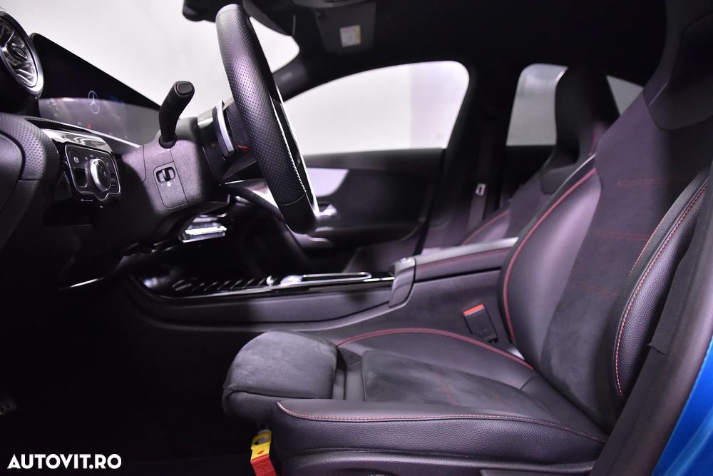 Mercedes-Benz CLA 200 MHEV Coupe - 26