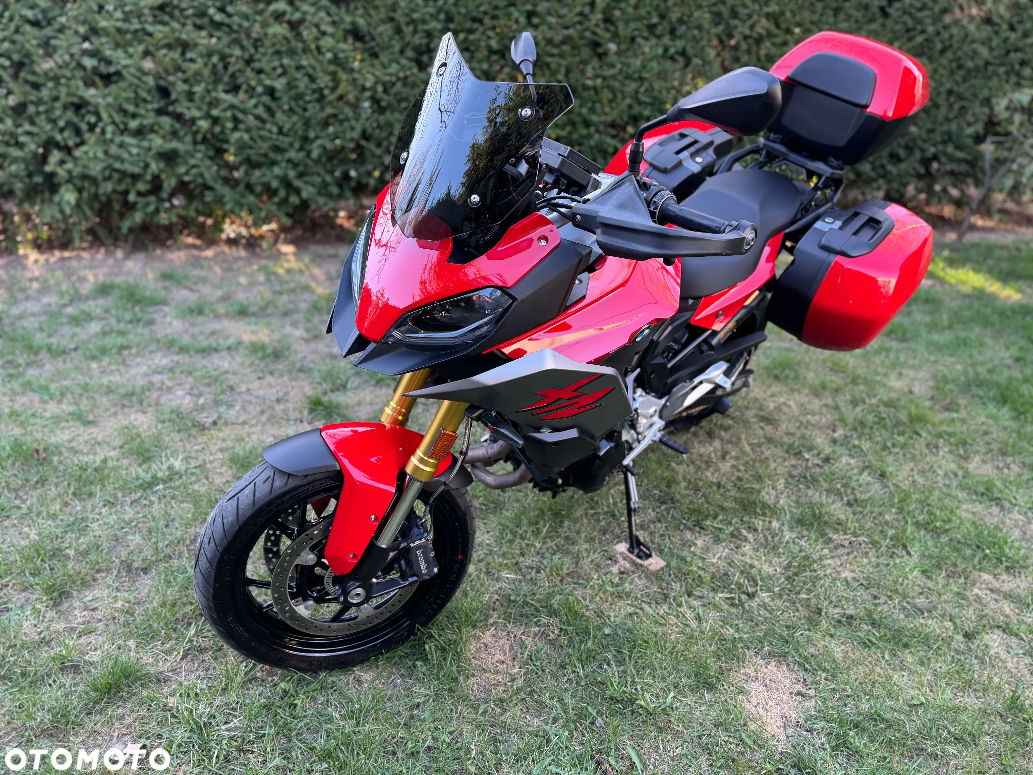BMW XR - 12